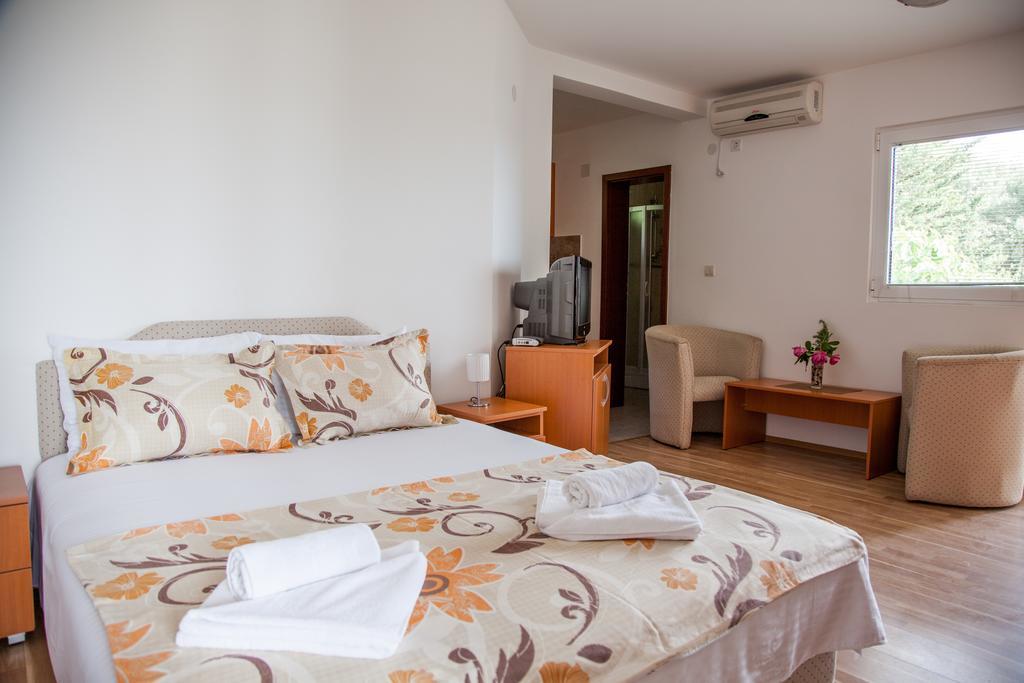 Panorama Apartments Budva Ngoại thất bức ảnh