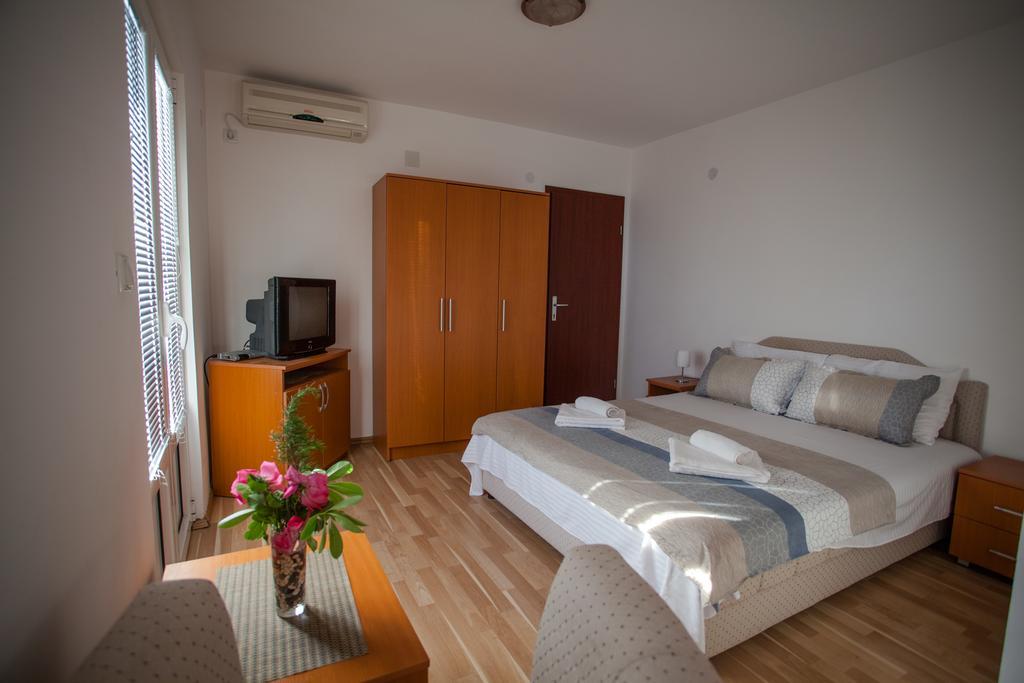 Panorama Apartments Budva Ngoại thất bức ảnh